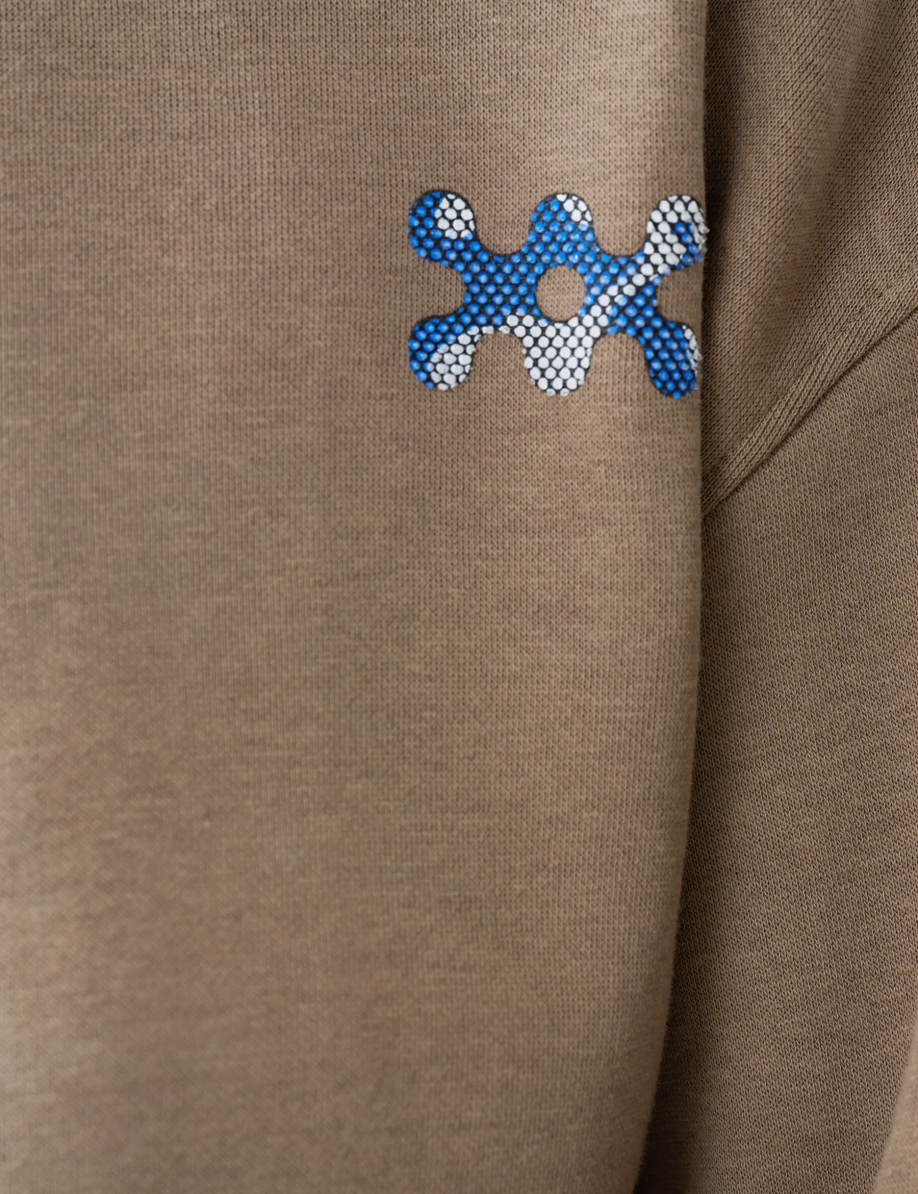 Artwork Sweater Bruin