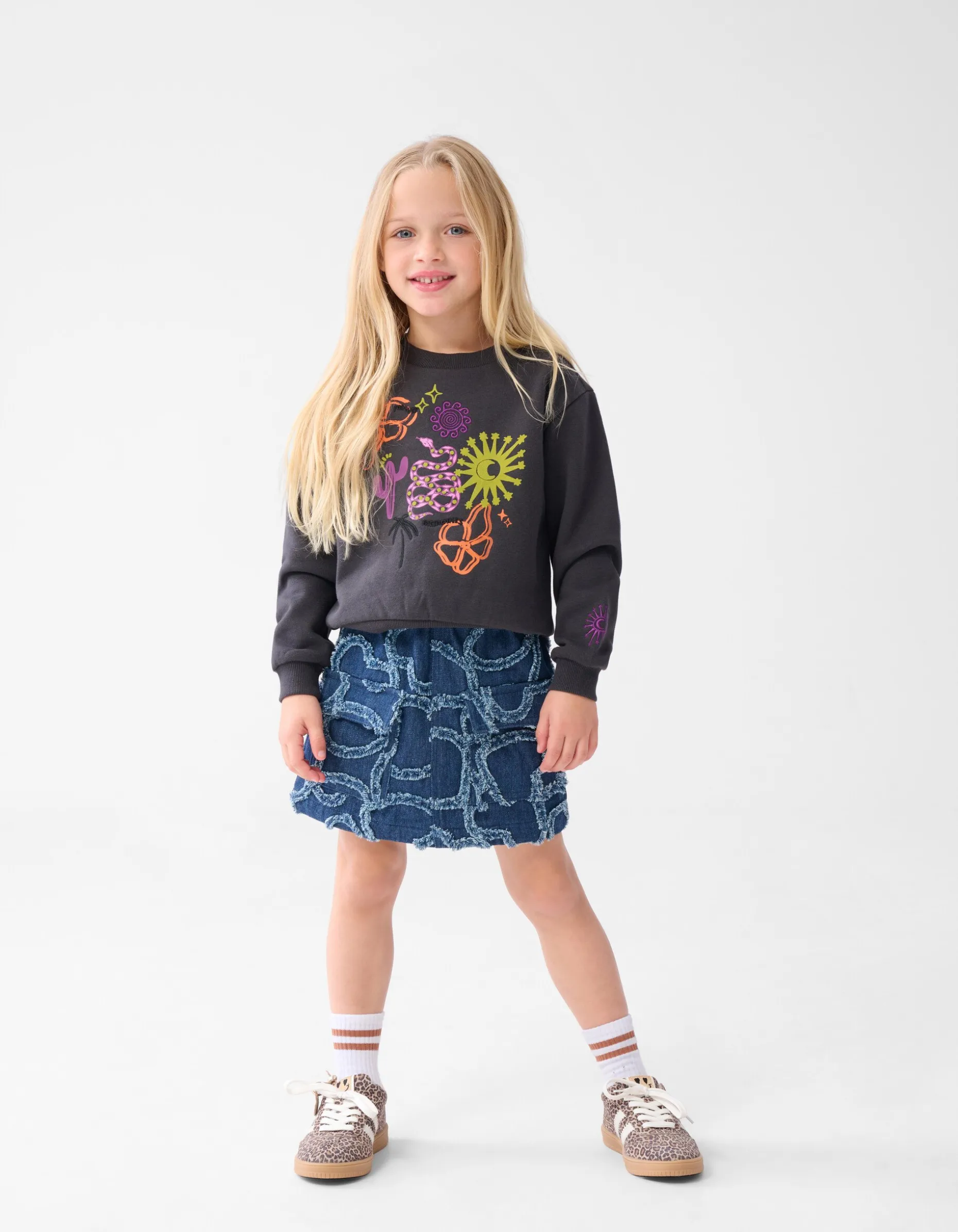 Artwork Sweater Donkergrijs