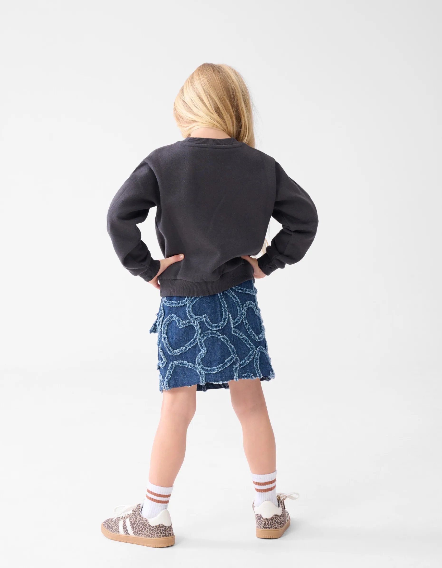 Artwork Sweater Donkergrijs