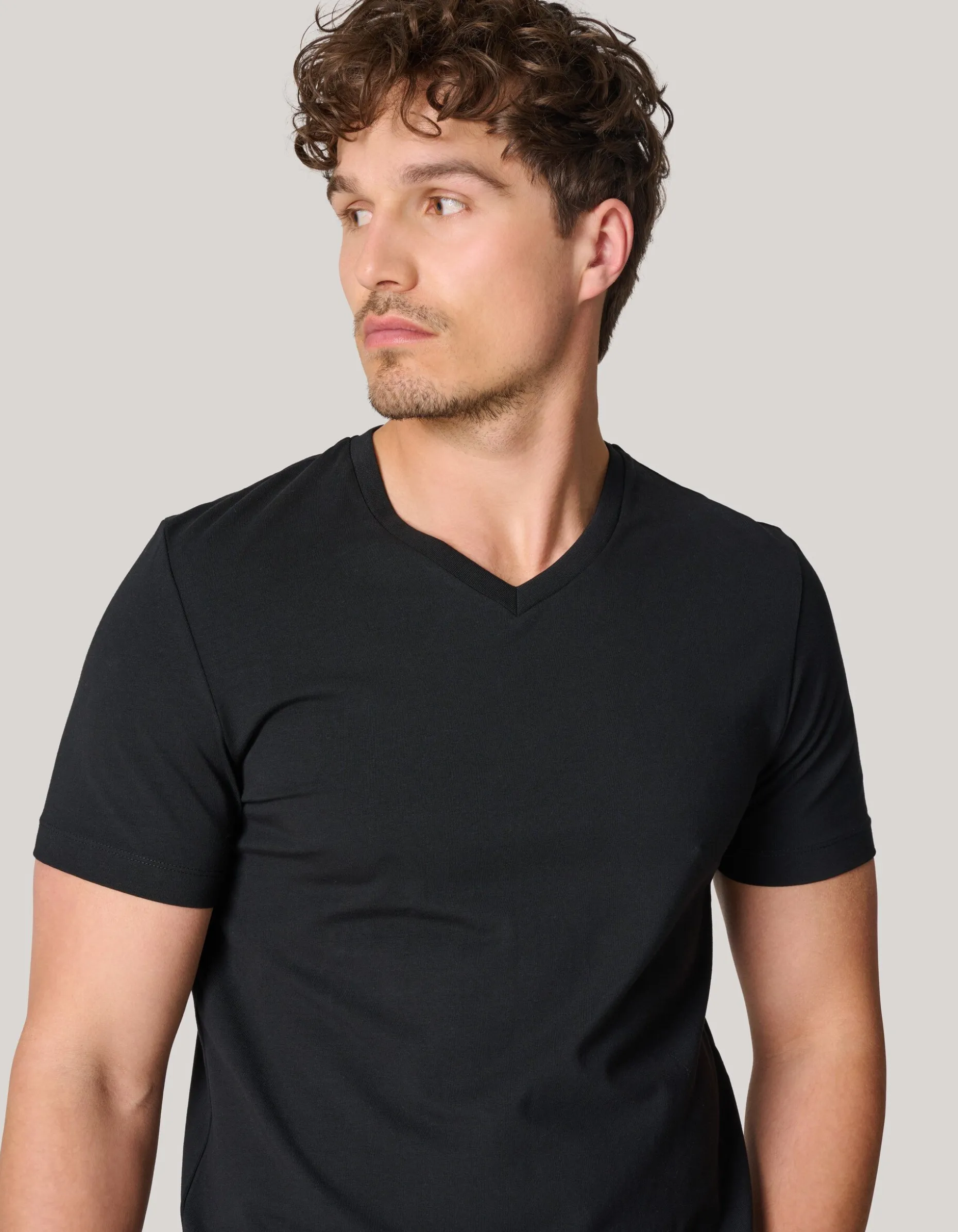 Basis V-hals T-shirt Zwart