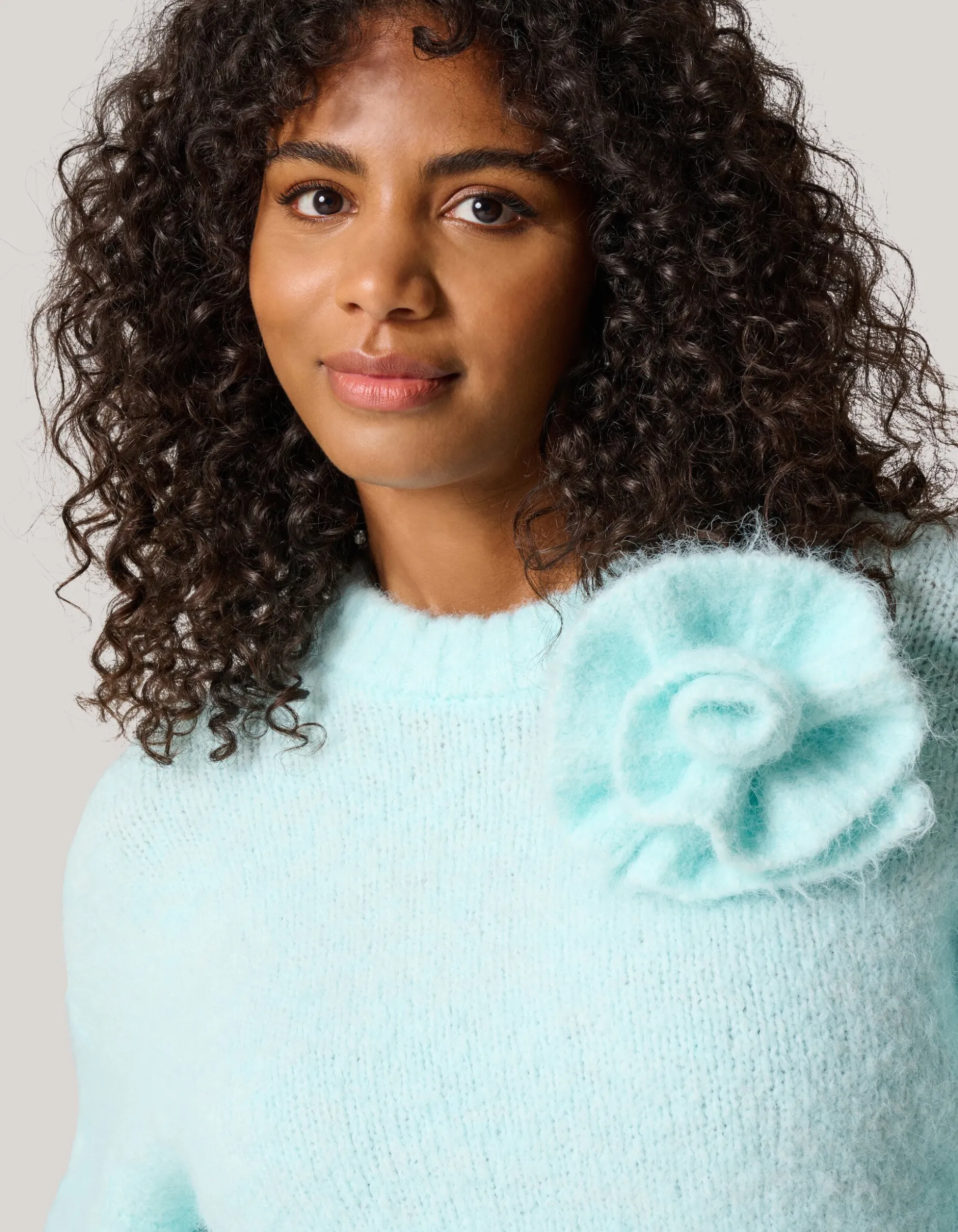 Bloem Trui Lichtblauw