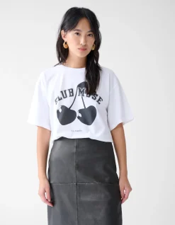 Cherry Artwork T-shirt Wit