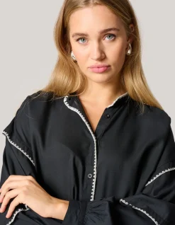 Embroidery Blouse Zwart