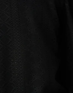 Embroidery Top Zwart