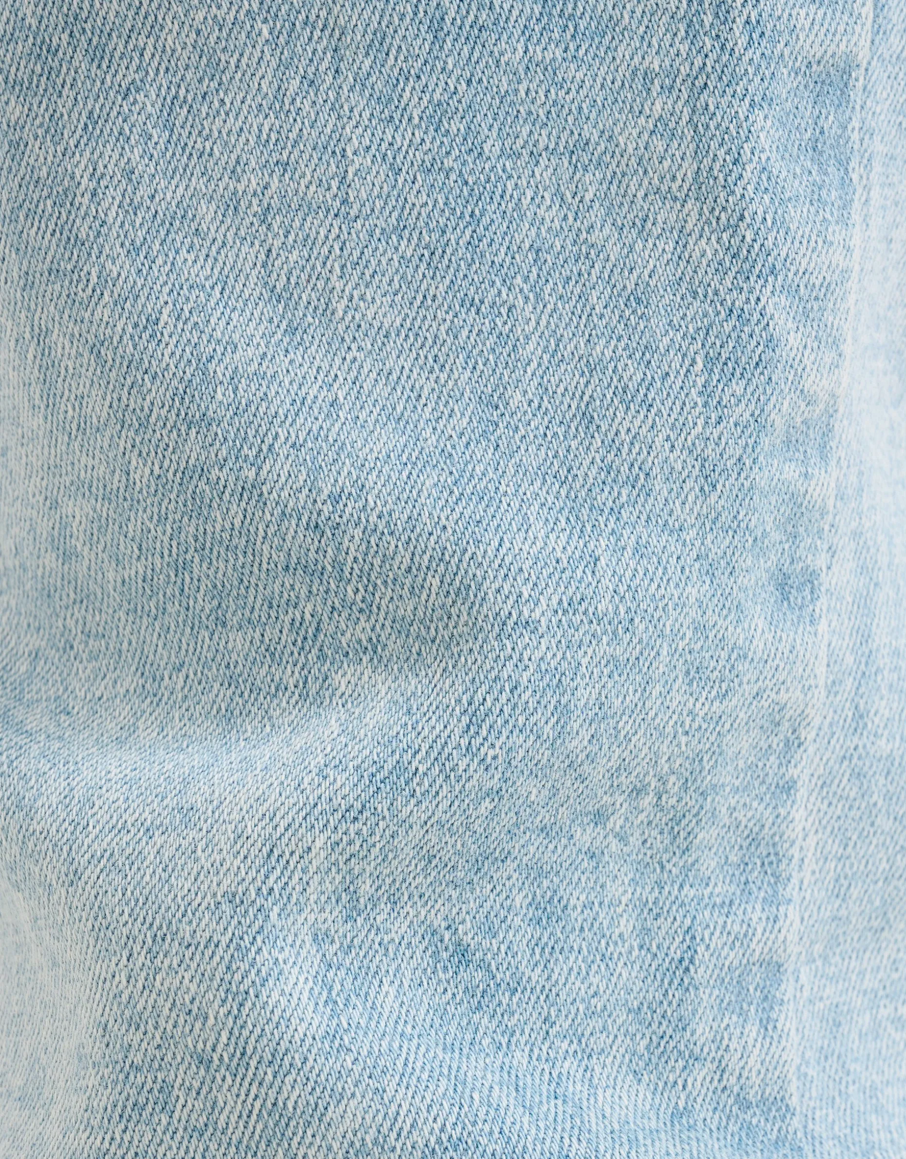 Flared Fit Jeans Bleached