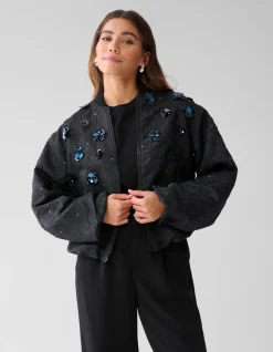 Flower Embellished Bomber Zwart