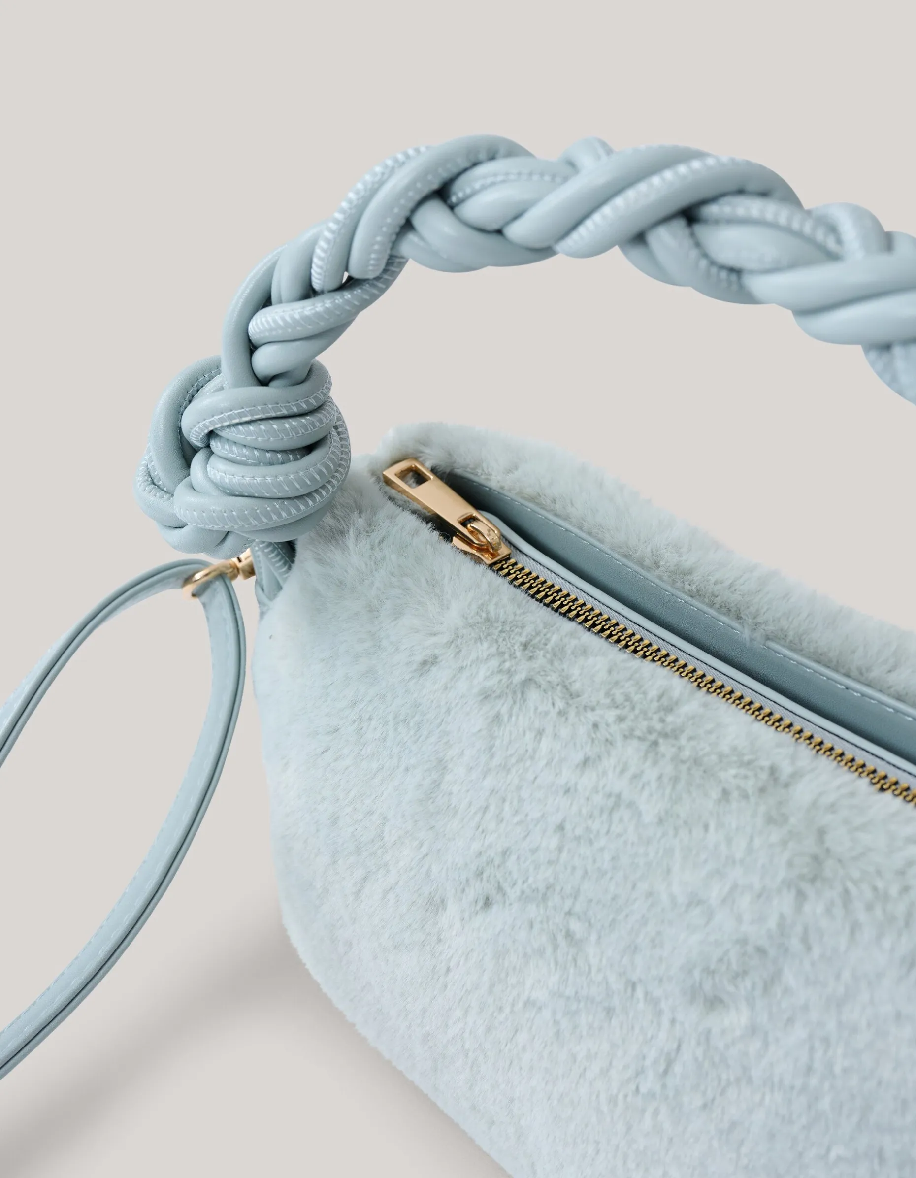 Fluffy Tas Lichtblauw