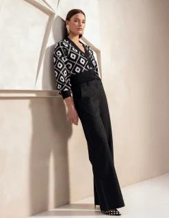 Grafisch Cropped Vest Zwart By Mieke