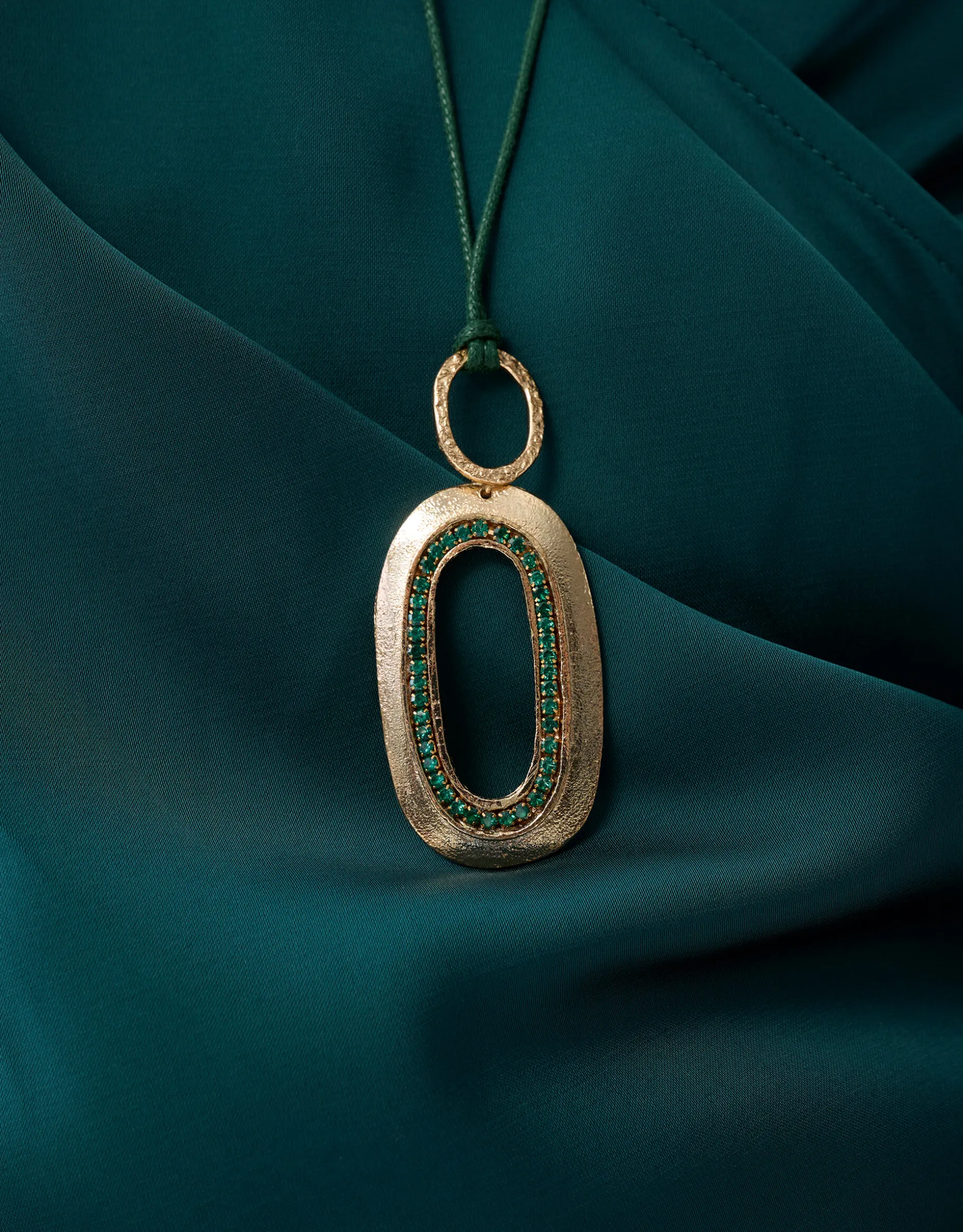 Hammered Oval Strass Ketting Goud By Mieke