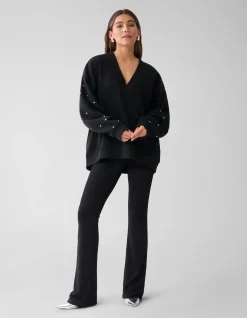 Heart Stud Sweater Zwart