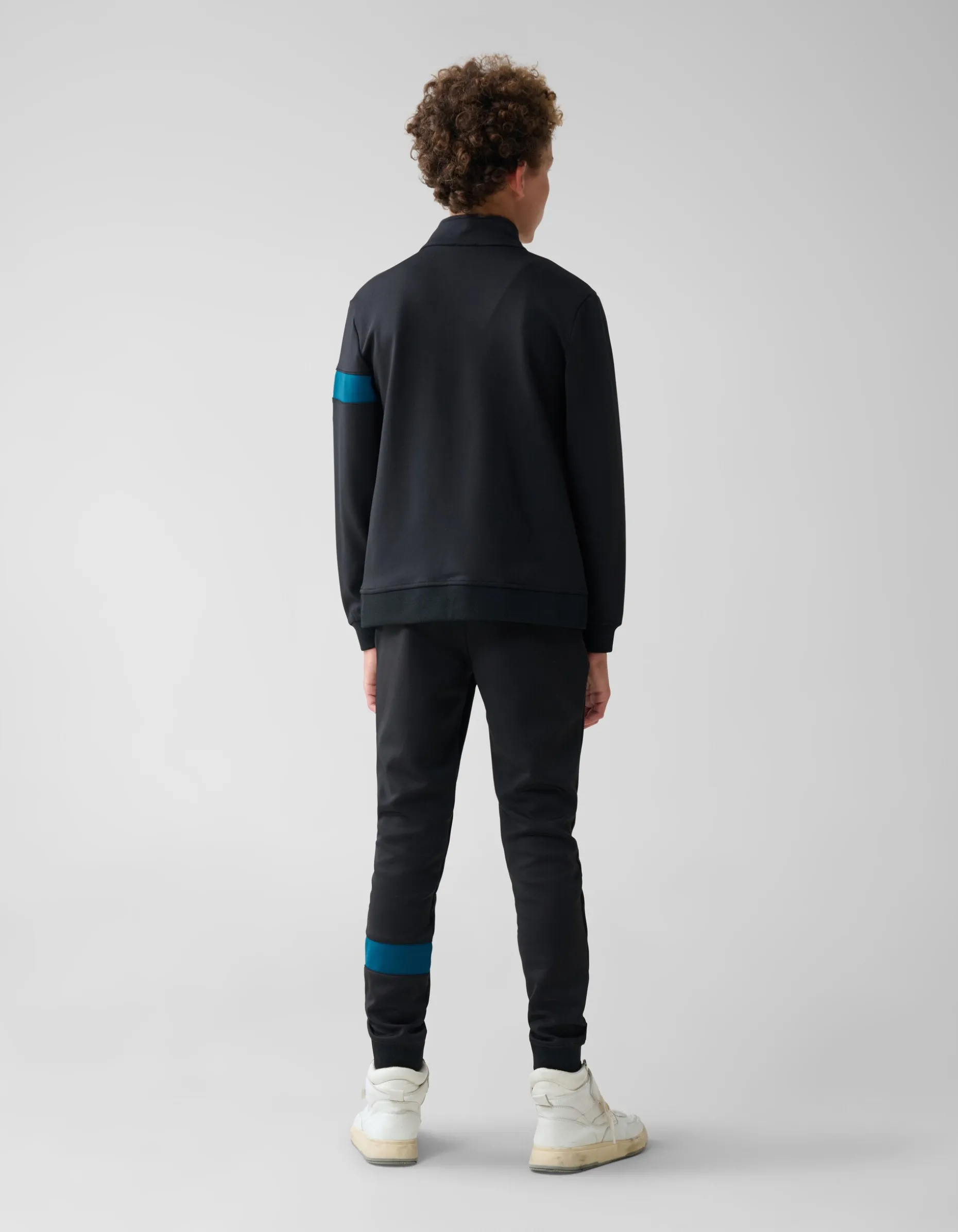 Label Cardigan Zwart