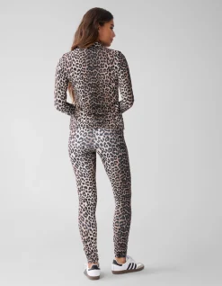 Leopard Travel Legging Bruin
