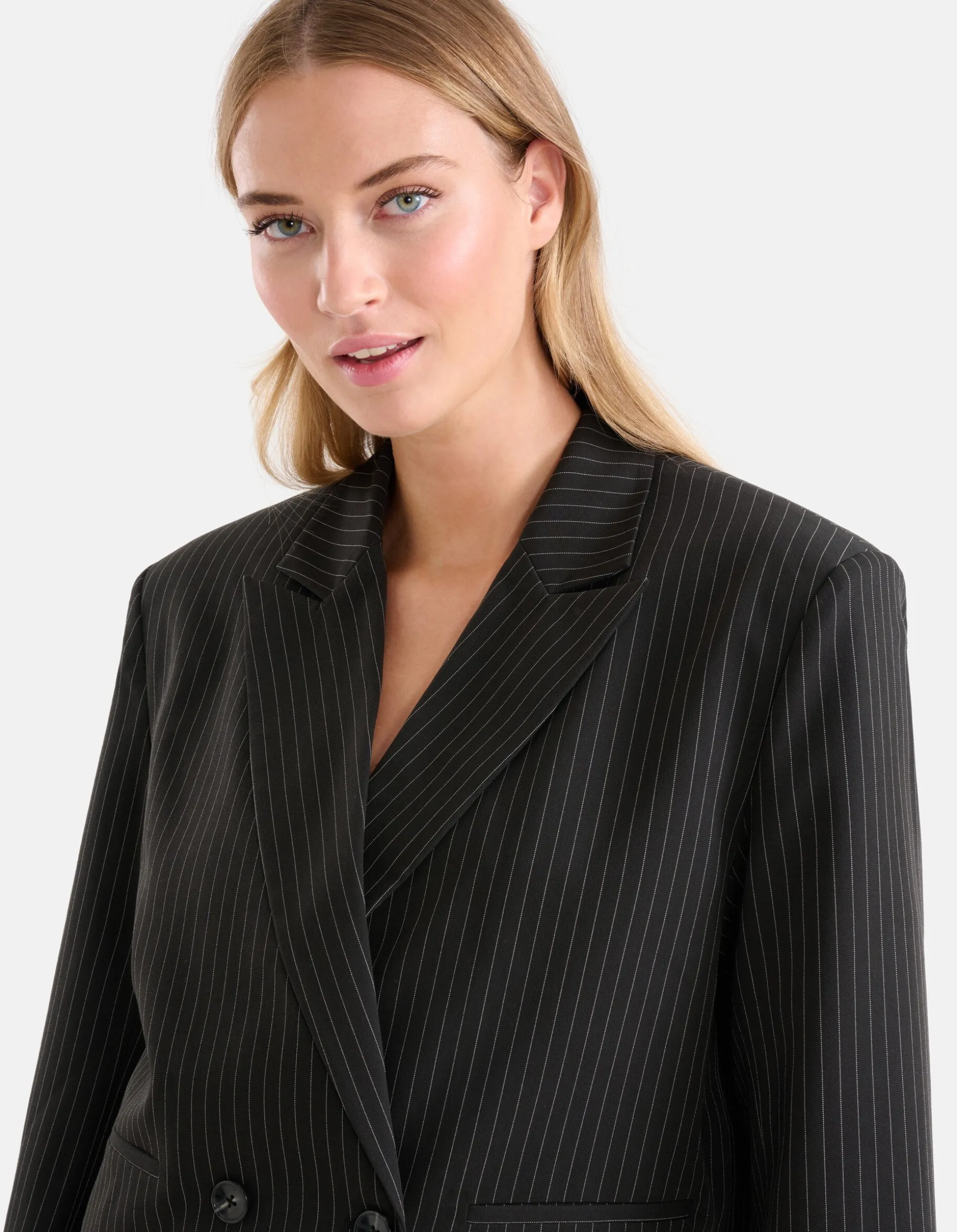 Pinstripe Cropped Blazer Zwart