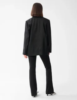 Satijnen Ruffle Blazer Zwart