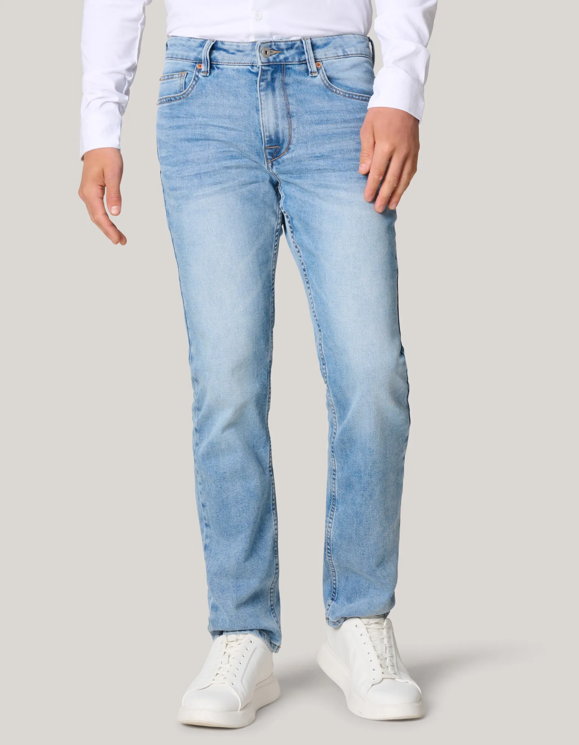 Straight Fit Light Jeans Bleached L34